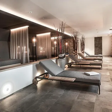Eva Hof Lakeside Suites - Adults Only - Hotel Zell am See